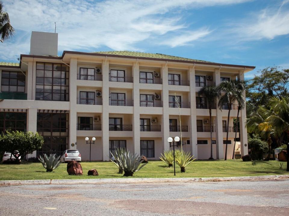 Araguaia Hotel Barra do Garças Esterno foto