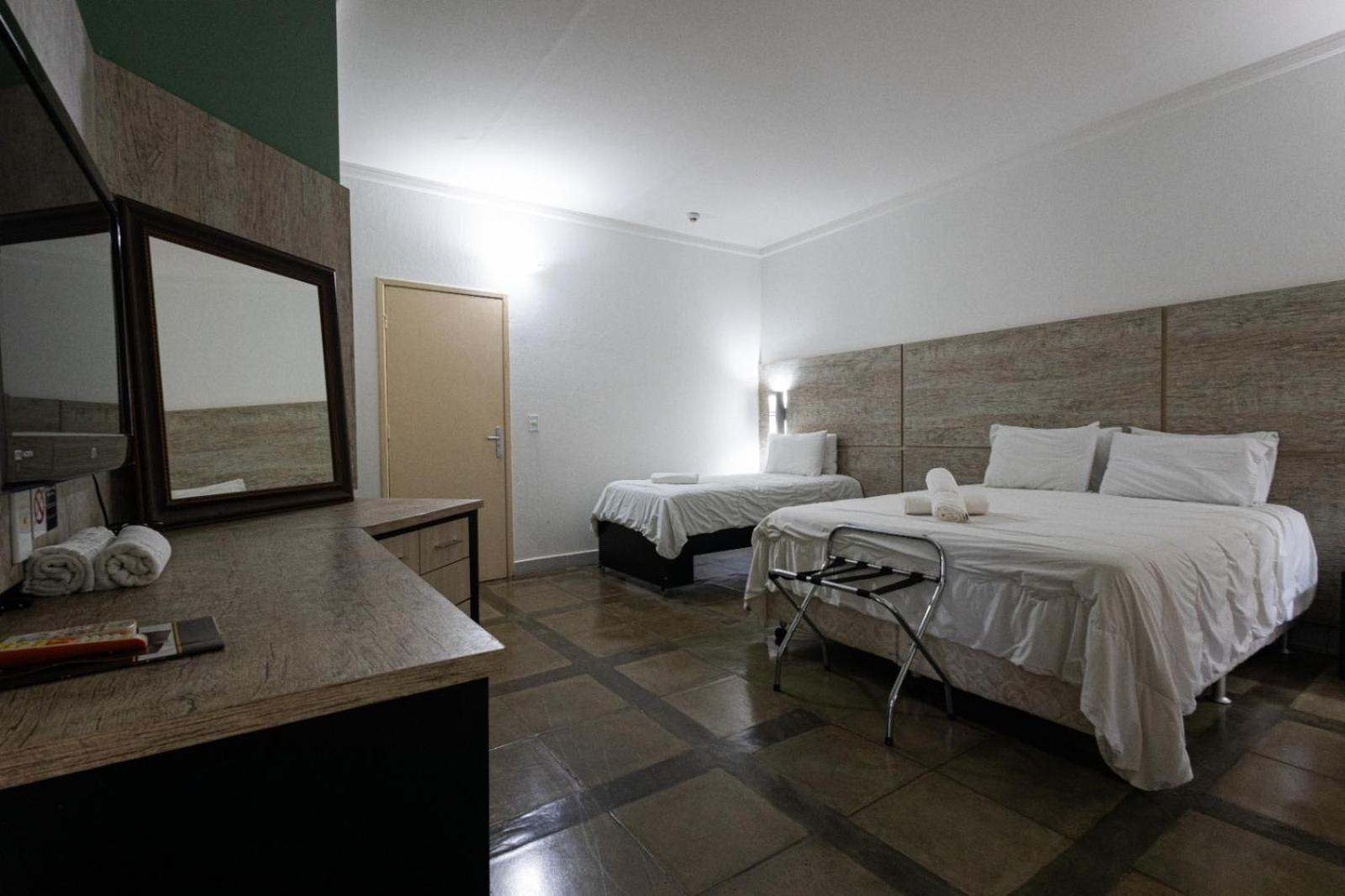Araguaia Hotel Barra do Garças Esterno foto