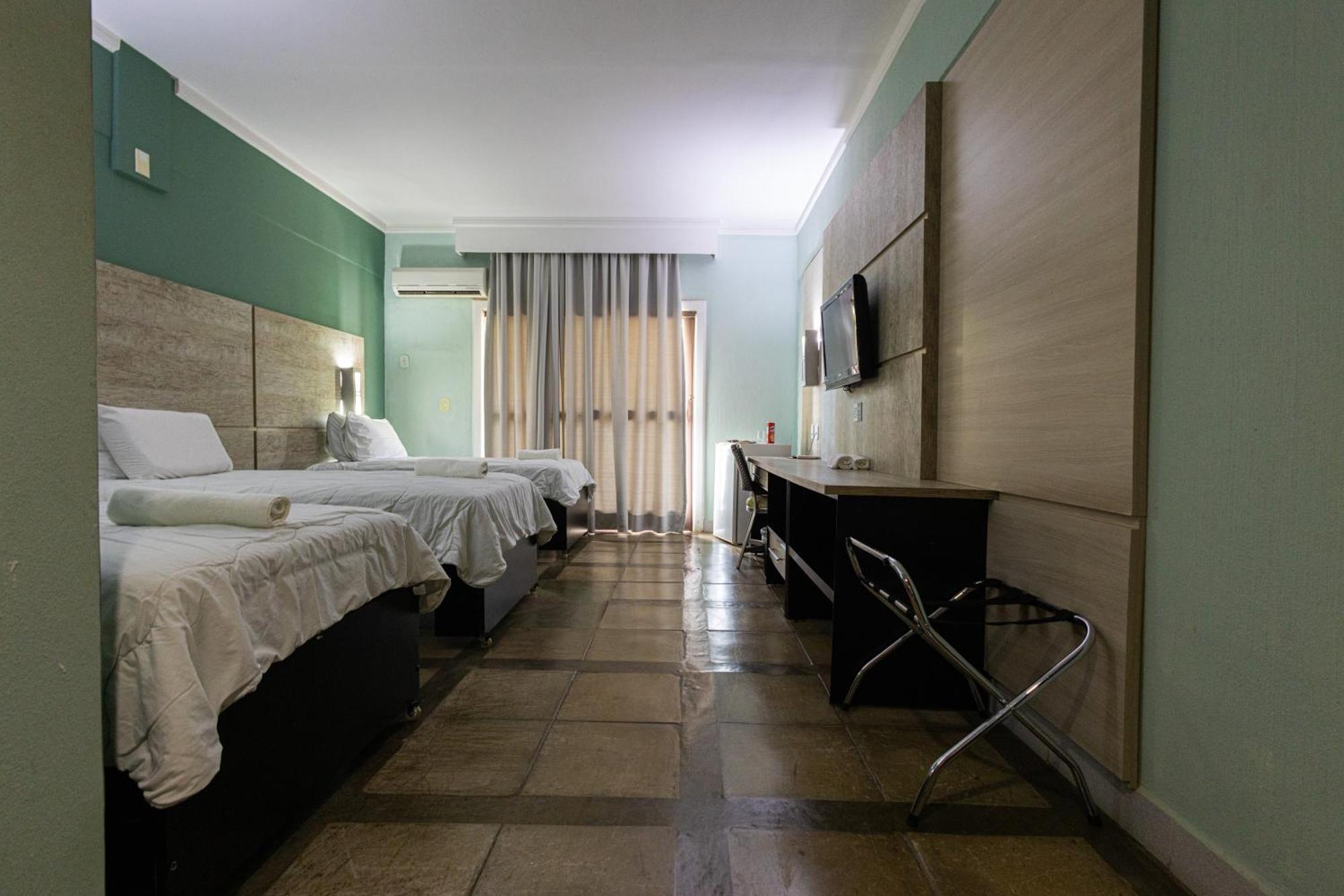 Araguaia Hotel Barra do Garças Esterno foto